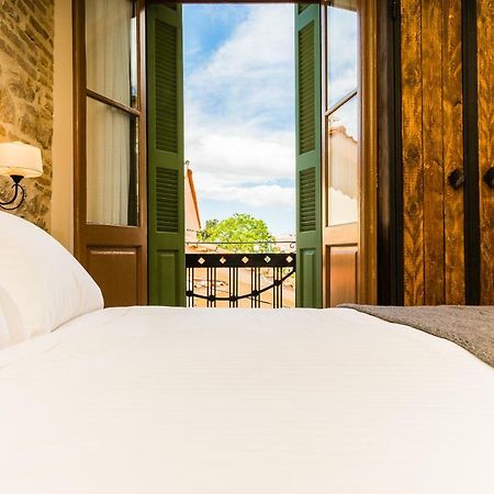 Ch Adrianou Suites Атина Екстериор снимка