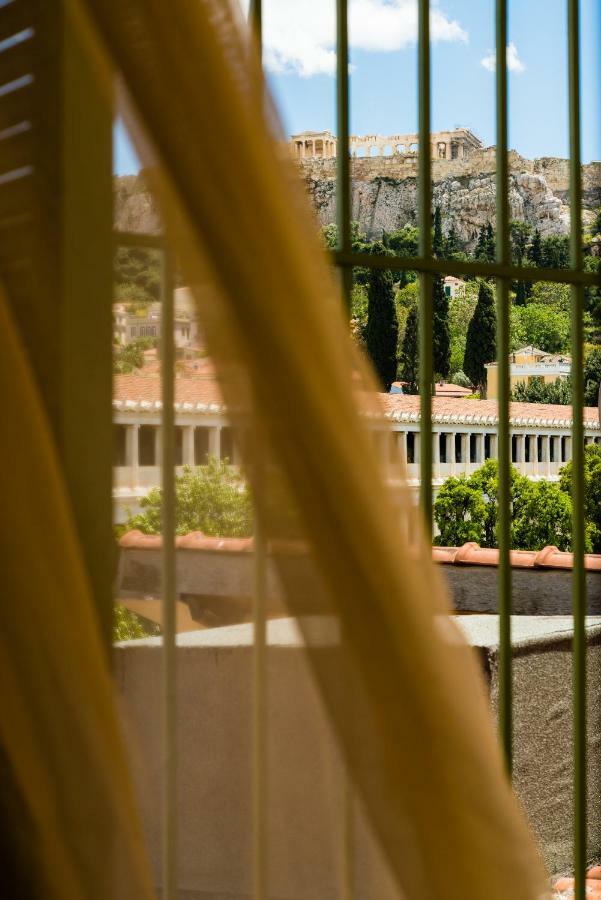 Ch Adrianou Suites Атина Екстериор снимка